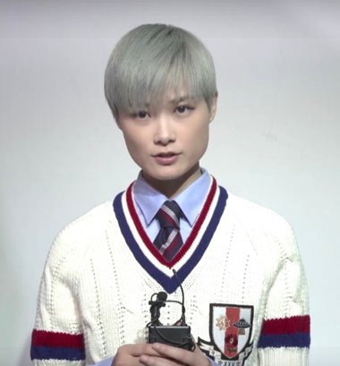 头发颜色_2017头发颜色大全图片_头发染什么