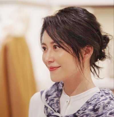 俞飞鸿不仅有360°无死角的美颜 还有优雅又减龄的潮流发型