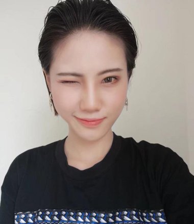 ��Ů���̷���ͷ���ͽ̳� ���Ծ�ƷŮ���̲౳ͷ�����ᷨ��