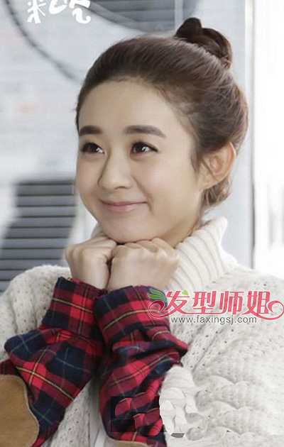 中长头发如何扎丸子头 丸子头扎发图片_发型师姐