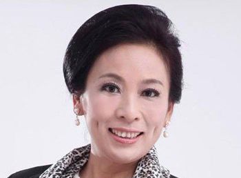 中年人怎样扎长头发 怎样扎长头发会有蓬松感(3)