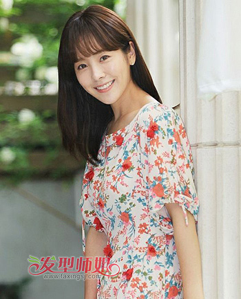 三十岁娃娃脸女人适合什么样的直发 娃娃脸适合什么直发发型(3)