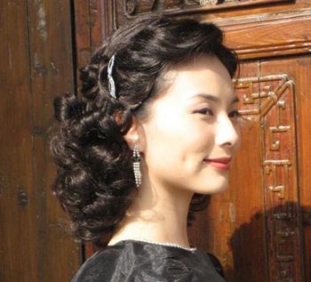 这种复古的发型在民国时期是