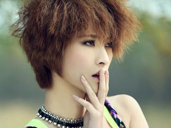 短发沙宣烫锡纸烫的图片 女性短发锡纸烫(3)