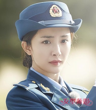 真正男子汉2杨幂军装腰细逆天盘点女明星军装发型