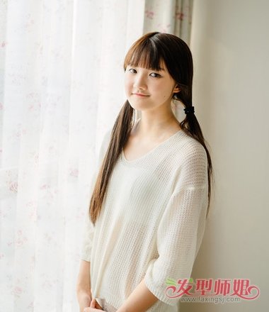 初中女生直刘海双马尾辫发型