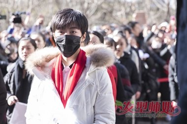 2017-03-04来源:发型师姐编辑:anny 分享到  每年的艺考中都有这么多