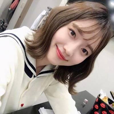 女生齐肩发剪空气 刘海发型呈现