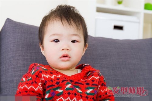 小女孩修剪出的短发发型图片 前卫乖巧可爱的女童短发