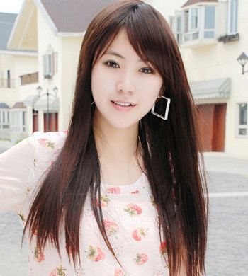 直发斜刘海发型 女生斜刘海直发发型