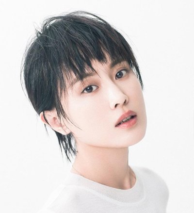 《白夜追凶》尹姝贻变高冷女警 尹姝贻酷炫短发发型图片