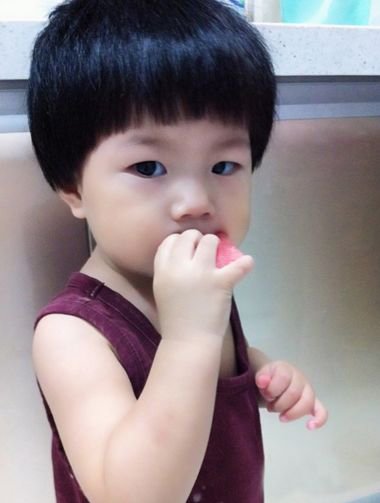 小宝宝发型女孩锅盖头 小孩可爱型锅盖头发型