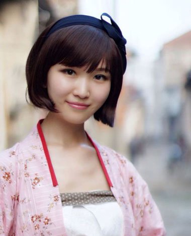 > 古代发型 >  女生梳什么样的发型,在古装的女生梳发发型上,短发的