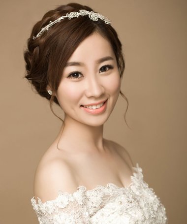 盘发图解_发簪盘发图解_简单盘发图解_长发盘发图解_发型师姐