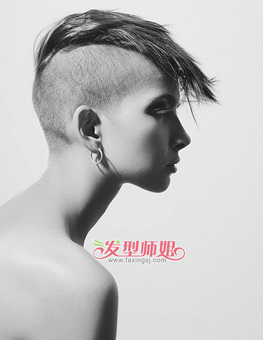 Ů˧̷ Գʱ