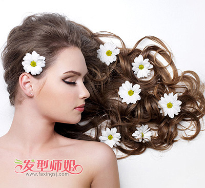 ����ͷ���ɶ� ��ʱ��Ů�������ת���Ե���ͷ