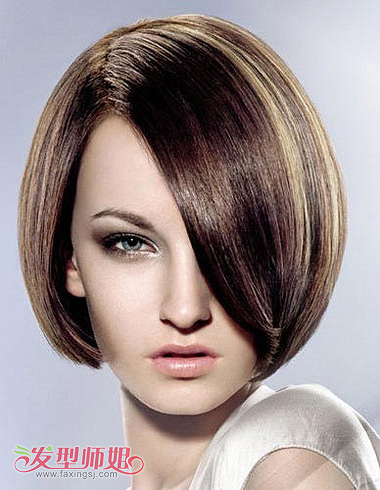 帅气短发变女神 清爽自然女生短发气质修颜