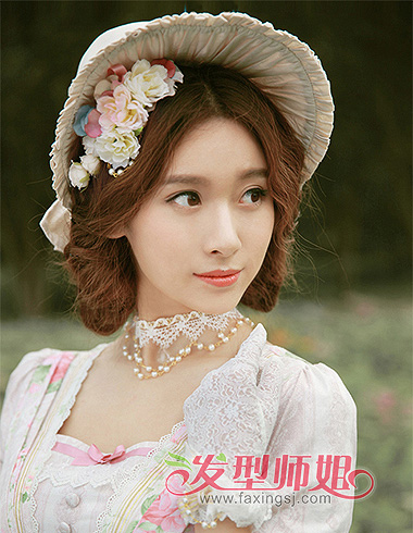 优雅长发蛋卷头扎发发型 修颜唯美打造仙气美人