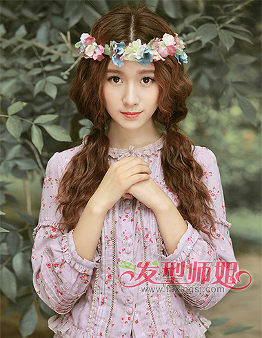 优雅长发蛋卷头扎发发型 修颜唯美打造仙气美人