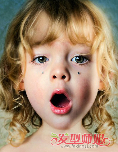 Little Angleٱ䷢ɫ Ѫ˭С