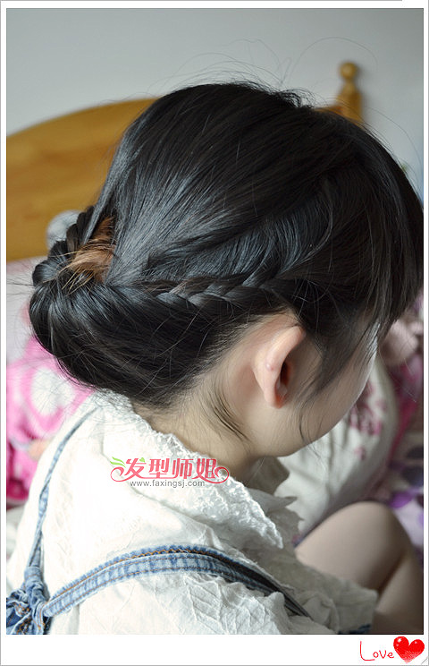 ̷෢ںϷ 캫ʽŮ
