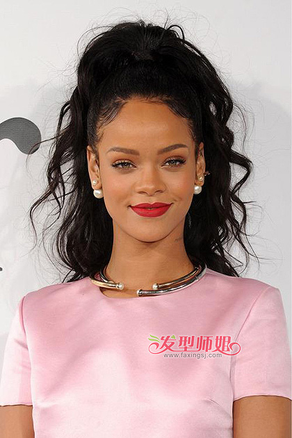 Rihannaٱ䷢ೱ ͷӦ