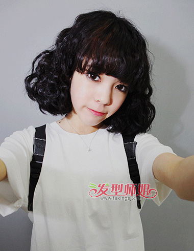 韩国最流行的发型 韩佳人蛋卷头图片