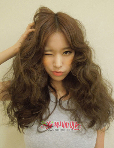 韩国最流行的发型 韩佳人蛋卷头图片