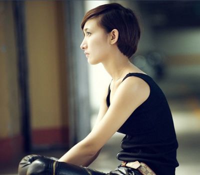 方脸适合的短发发型图片