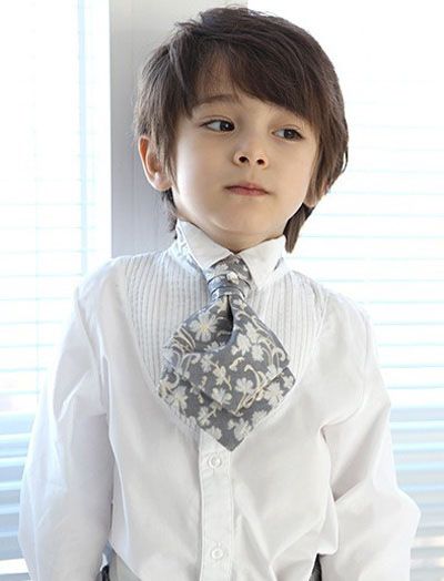 小男孩长头发造型 男生头发长怎么做造型