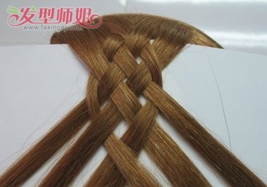 怎样编10股头发 各种长发编辫子步骤大全