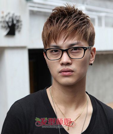 男生头发两侧短的发型 2016男士短发新发型
