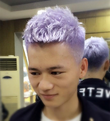 ʿͷɫ ͷɫЩ