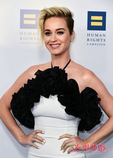 ˮKaty perryԪη չֳʱг