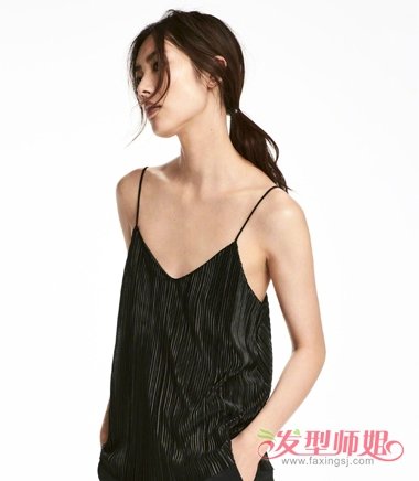 ݲݷŮ 뱳