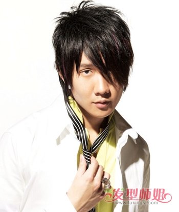 男生后脑勺发型图片 男生后脑勺燕尾发型