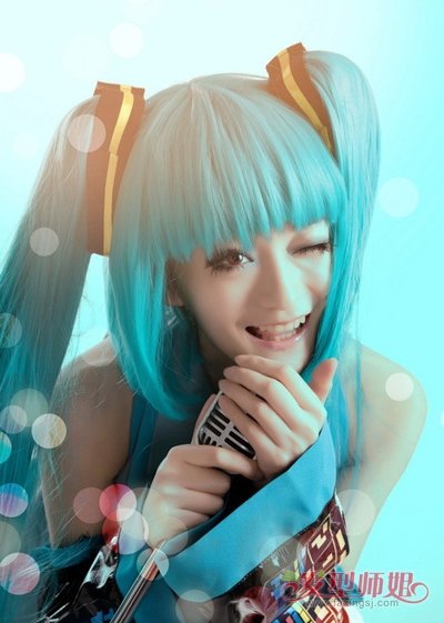 这样美腻的丸子头你见过吗? 何泓姗唯美少女范发型图片