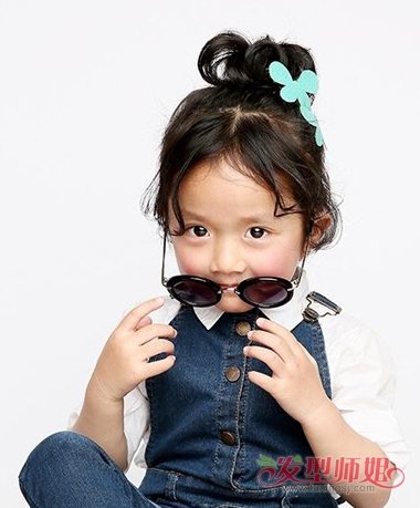 韩式短发半扎发发型扎法 儿童短发绑扎发型