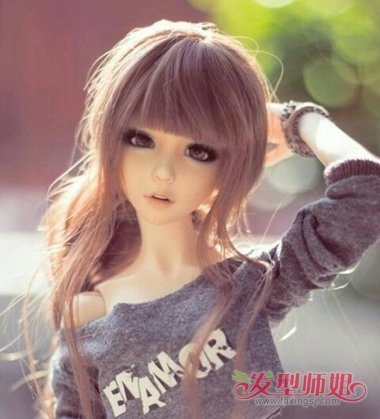 芭比娃娃玩具怎样扎头发 简单又好看为芭比娃娃扎头发步骤图