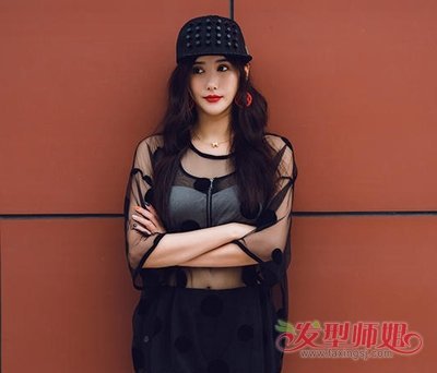 ߿ɶͷ+װˬ ߿ɶԸŮ񷶷ͼƬ