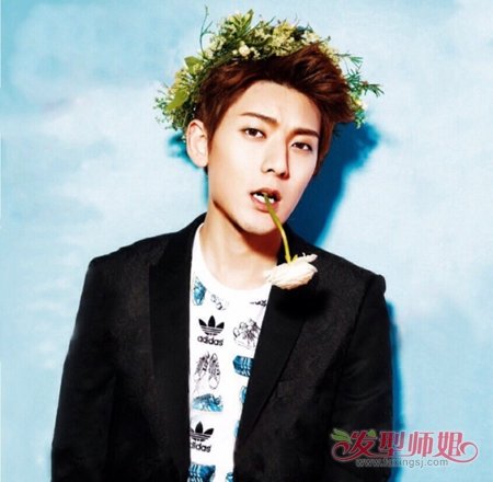 陈翔复古大片演绎别样魅力 陈翔示范帅气新潮短发发型