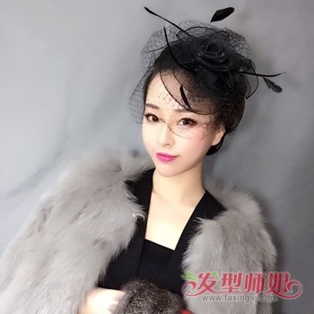 小礼帽发饰怎样搭配发型 女生各种发饰发型设计