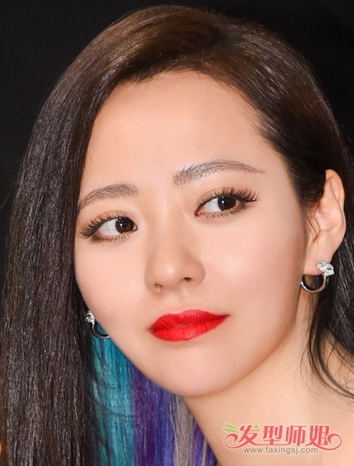 王思聪误认张靓颖是蕾哈娜? “海豚公主”张靓颖也玩另类发型