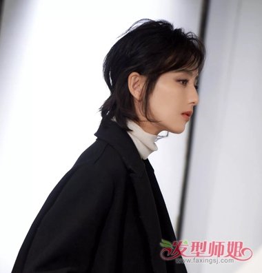 佟丽娅真的原谅陈思诚了 丫丫时尚短发发型优雅美艳