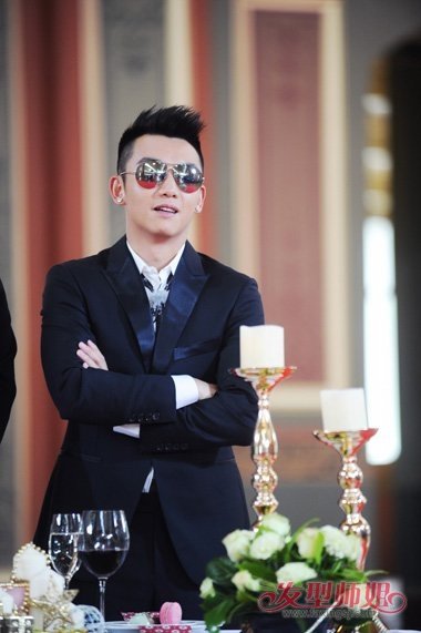 ֣е˧ͷ ʮĿᷢͼƬ