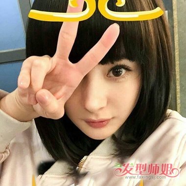 ѧԪ̷ Ů·