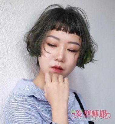 波波头后面怎么剪好看 超短波波头后面的样子