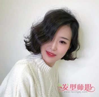 女生波波头怎么烫好看 女生满头卷波波头发型图片