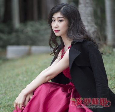 人高脖子长女生秋天留什么发型好看 高个女生长发短发两相宜