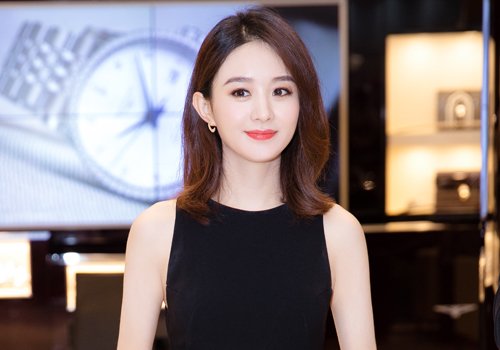 赵丽颖生日官宣领证搞摊新浪微博 31岁颖宝短发变长发为了更美的出嫁?!